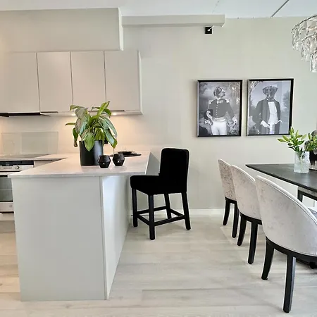아파트 Spacious & Modern - - - Sea View *
